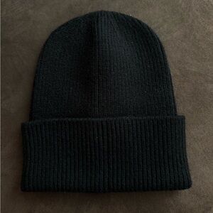Melrose and Market Black Knit Hat